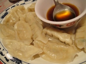 Steamed Dumplings with Dipping Sauce